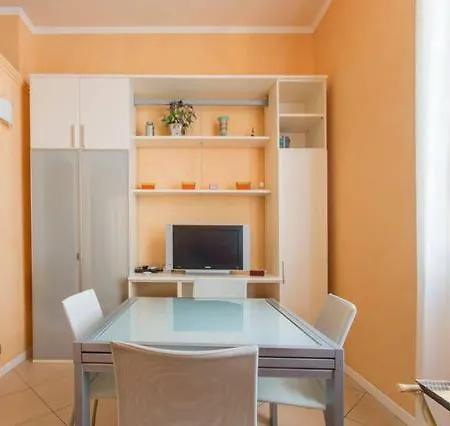 Bomboniera Fronte Mare ! Βιαρέτζιο