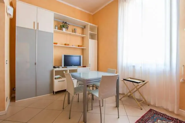 Bomboniera Fronte Mare ! アパート *