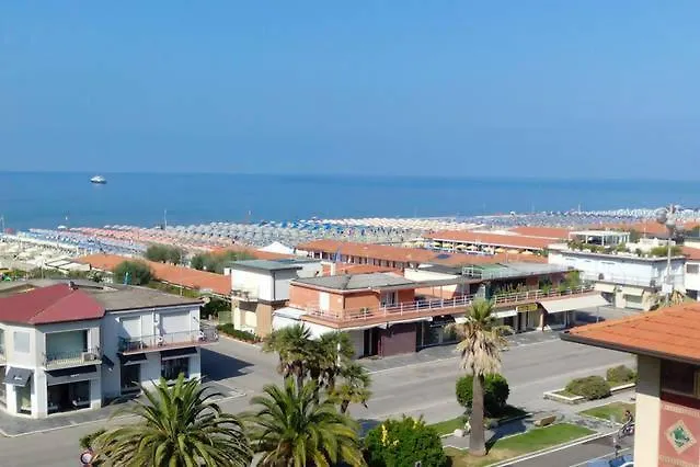 Apartament Bomboniera Fronte Mare ! Viareggio